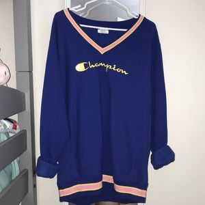 BNWOT extremely rare champion pullover